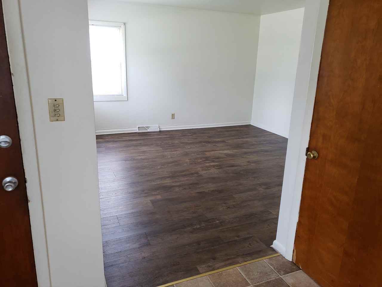 4612 N 70th St - Photo 3 of 20