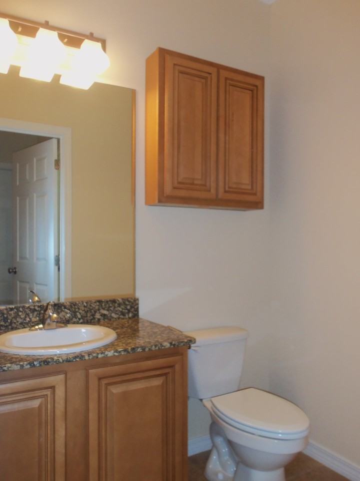 1467 Bentley Cir - Photo 3 of 9