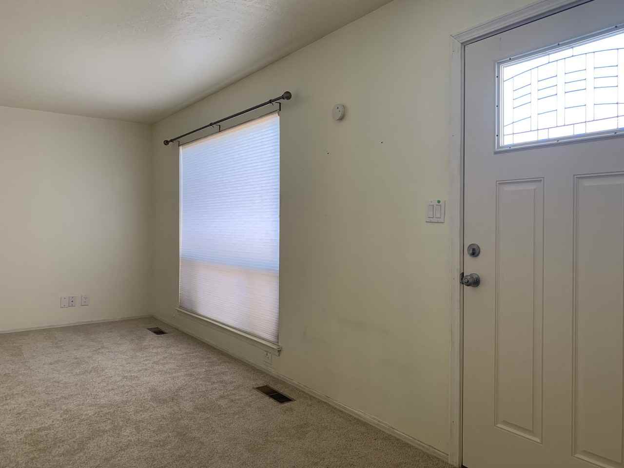 2821 Cutler Ave Ne #3 - Photo 3 of 12