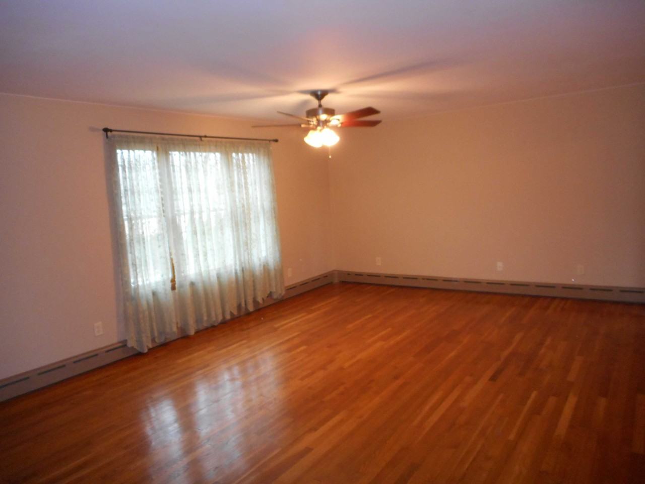 30 Park St - Photo 2 of 11