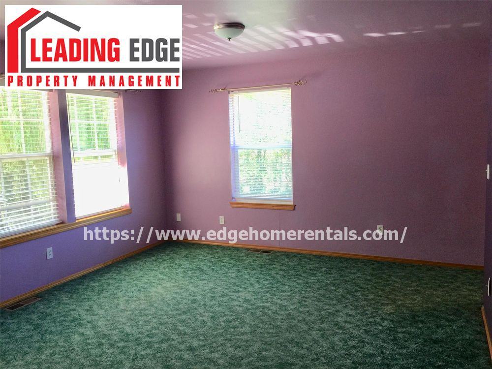 3360 Taylor Avenue - Photo 3 of 25