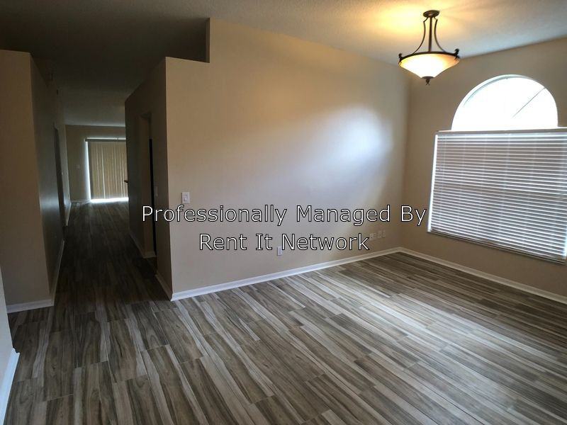 9727 Long Meadow Dr - Photo 2 of 19