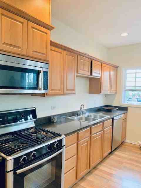 1900 Central Ave Sw - 1 #Unit - Photo 3 of 10