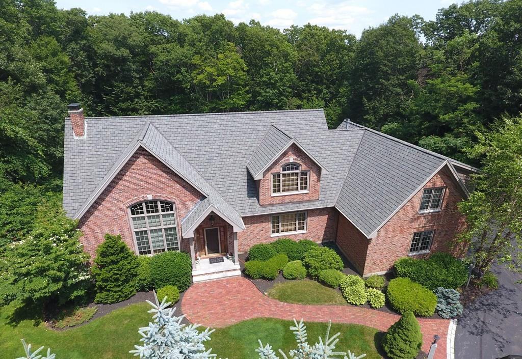 9 Squantum Rd - Photo 2 of 32