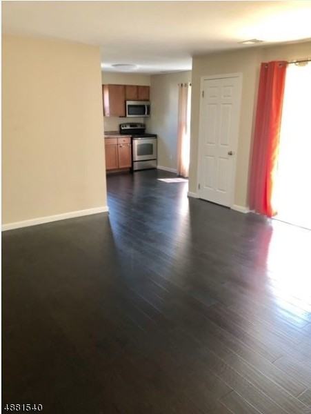 417 Ferncrest Ct - Photo 3 of 22