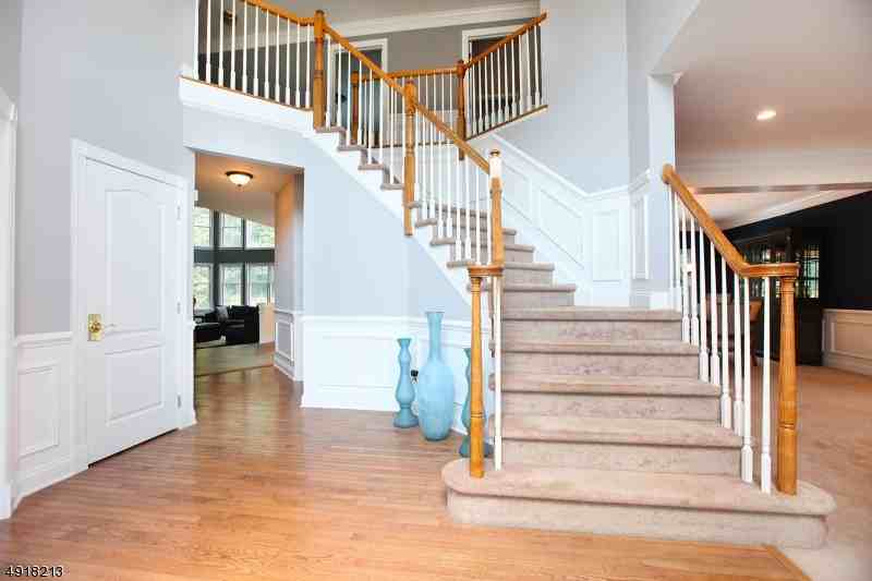 4 Willow Ct - Photo 3 of 22