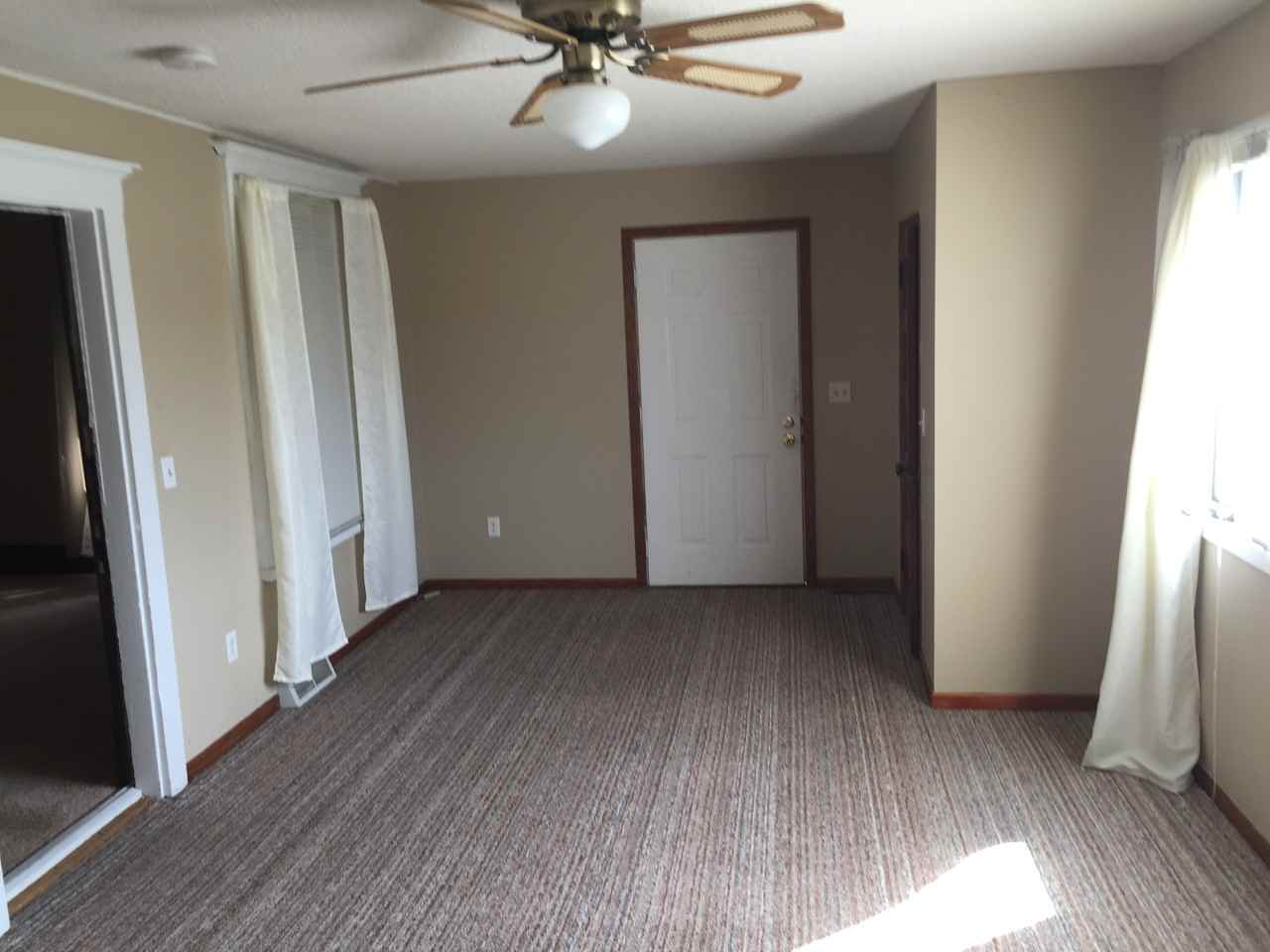 16048 Coates Blvd - Photo 3 of 9