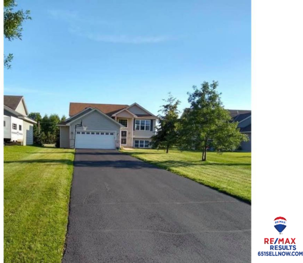 907 Wendover Street Northeast - Photo 2 of 11