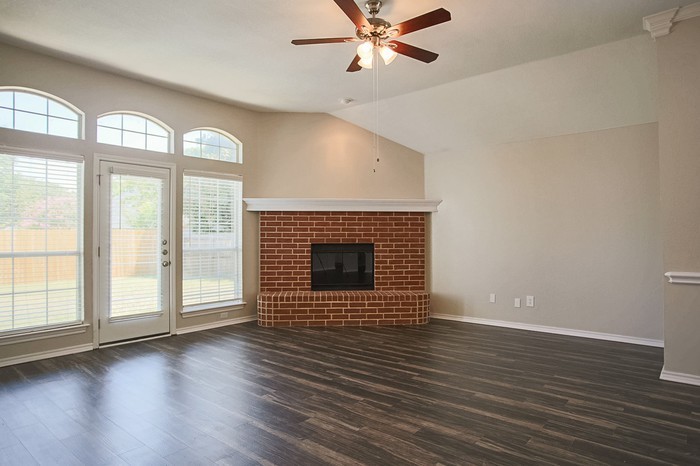 9053 San Joaquin Trail - Photo 2 of 10