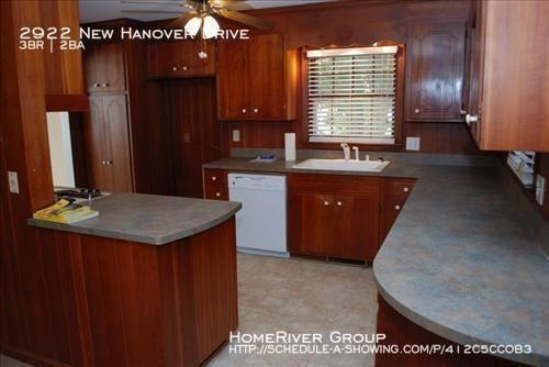 2922 New Hanover Drive - Photo 2 of 4