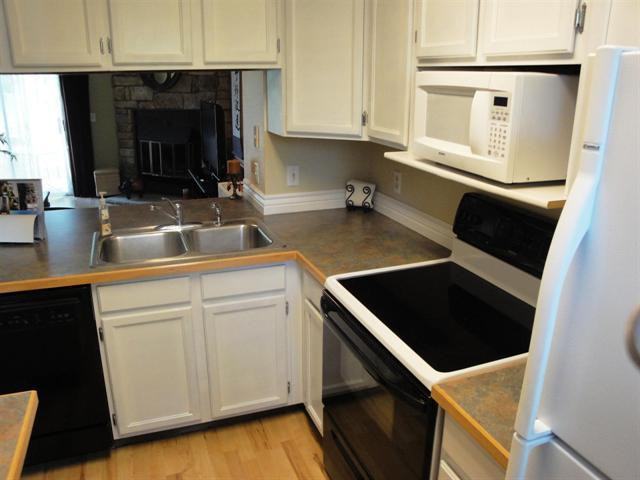 9519 W Coal Mine Ave #G - Photo 3 of 9