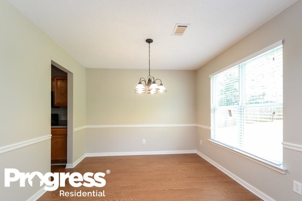 3038 Summer Breeze Dr - Photo 3 of 15