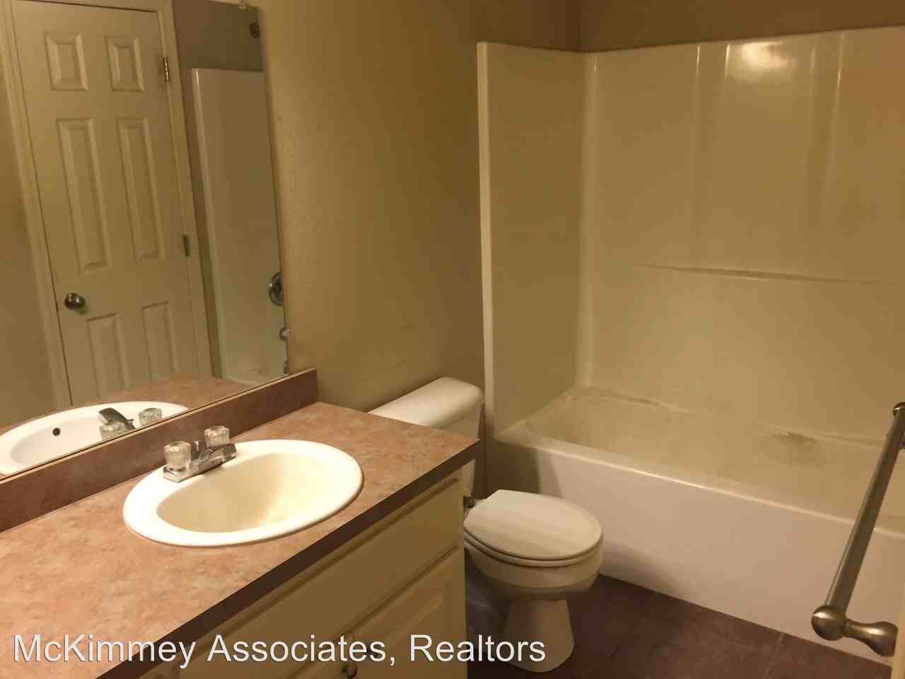 111 Coy Ln - Photo 3 of 11