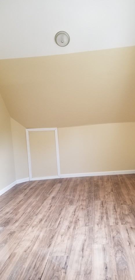 19 Wadsworth Street - Photo 3 of 14