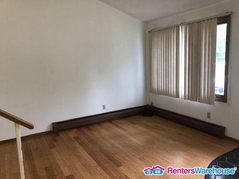 306 9th Avenue North East Mpls - Photo 3 of 10