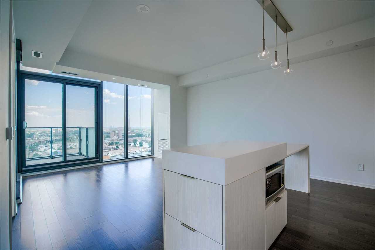 16 Bonnycastle Street #1804