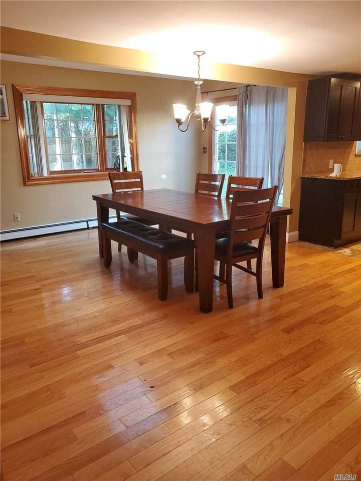 31 Namrof Ln - Photo 2 of 6