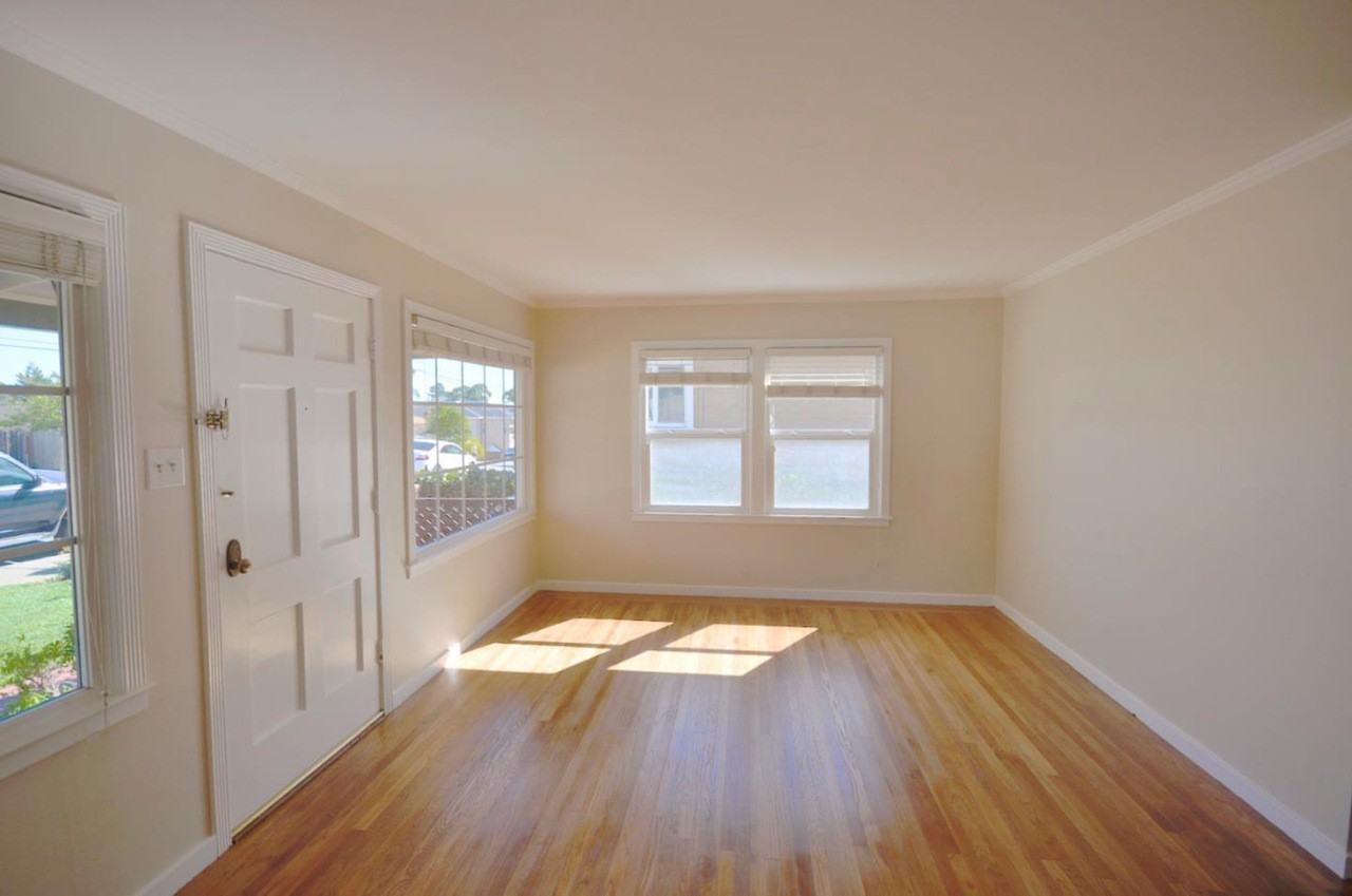 175 Ashton Avenue - Photo 2 of 6