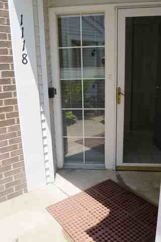 1118 E Cambria Ln N - Photo 2 of 20