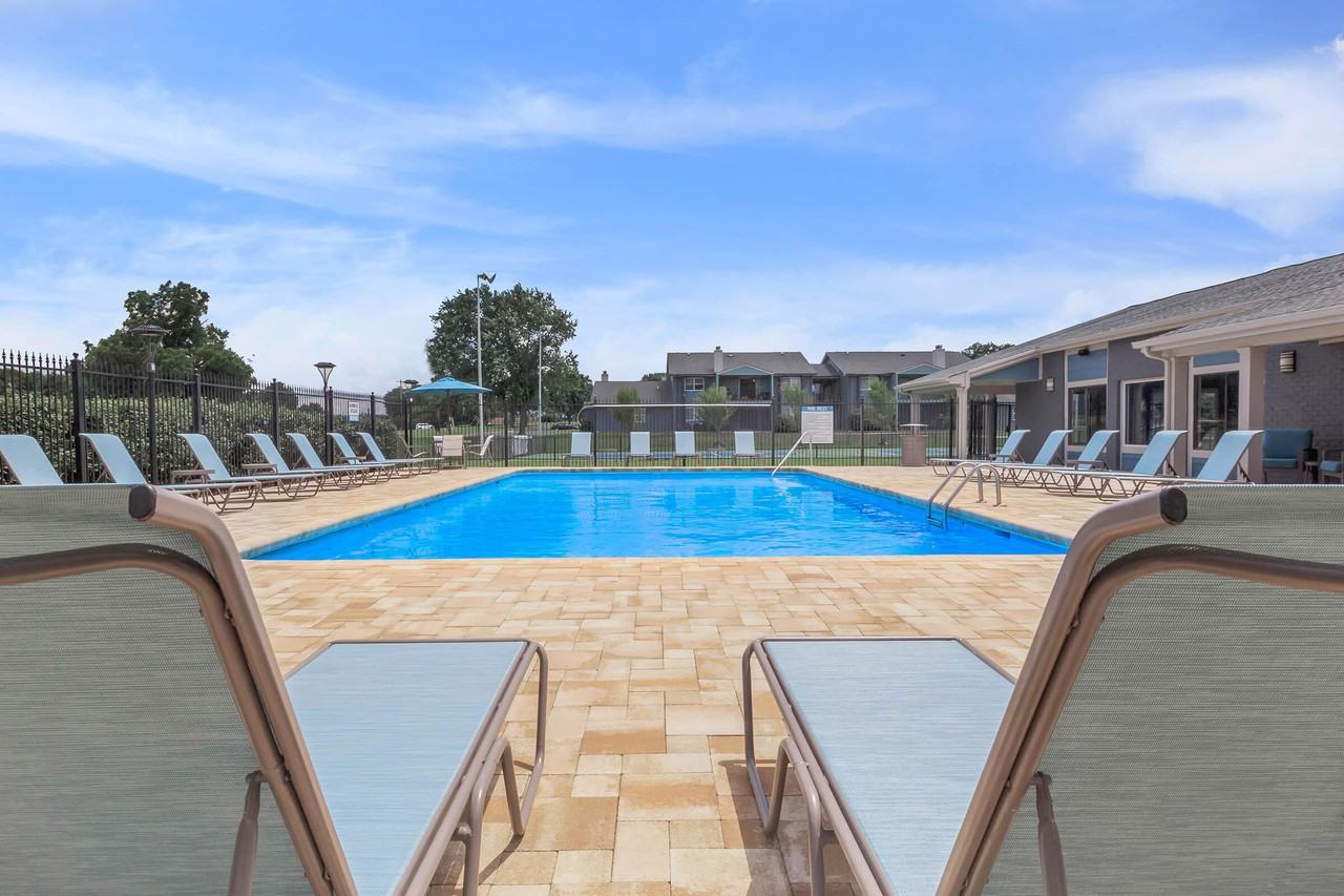 The Whitney - Photo 2 of 41