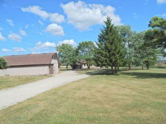 16N155 16n155 Mccornack - Photo 2 of 13