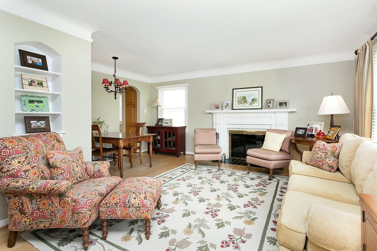 2243 Dorchester Road - Photo 3 of 22