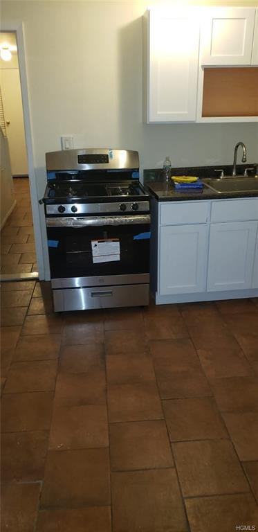 4047 Wilder Avenue - Photo 2 of 15