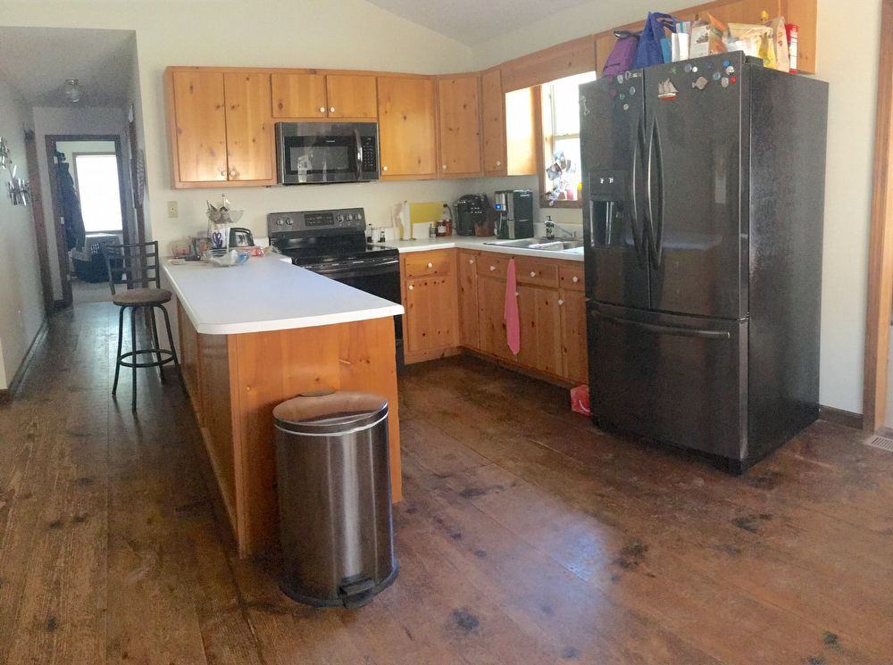392 Burgess Road - Photo 3 of 17