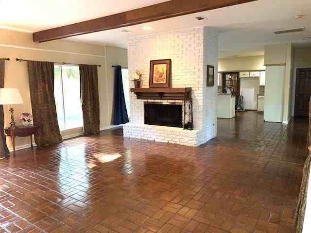 495 Appomattox Park - Photo 3 of 13