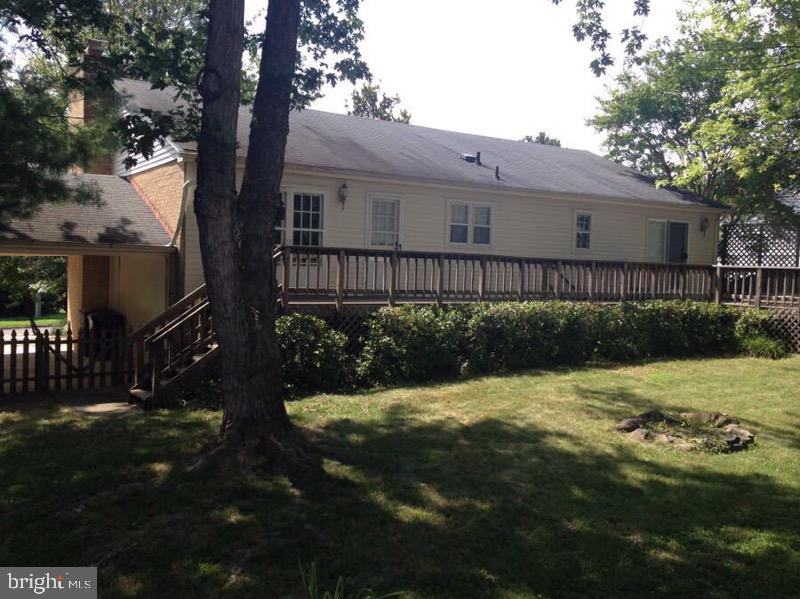 8811 Linton Lane - Photo 2 of 27