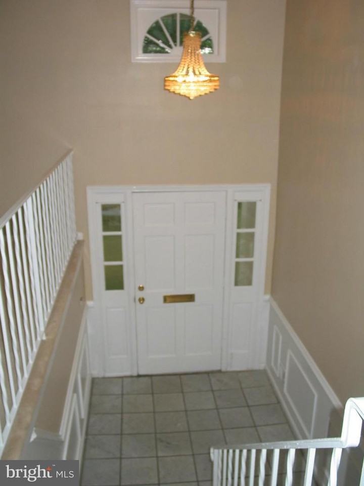 8811 Linton Lane - Photo 3 of 27