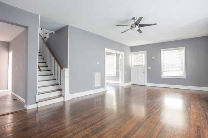 5209 Huntington Ave - Photo 3 of 27