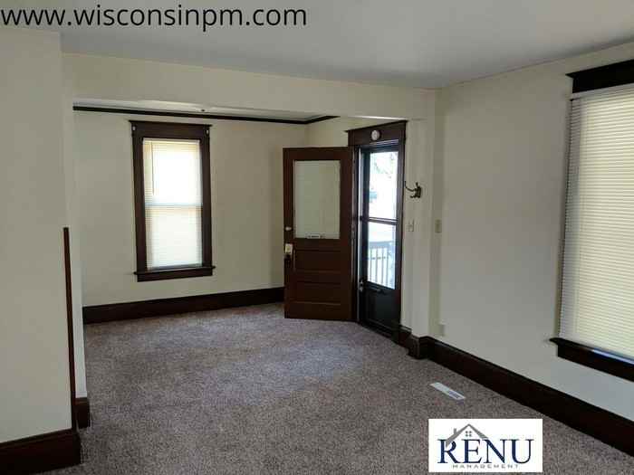 2761 South 34th Street - Photo 2 of 11