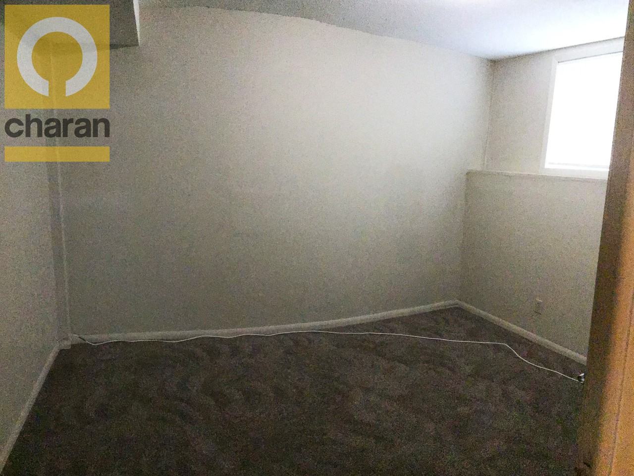 824 McIntosh Street #5 - Photo 3 of 8