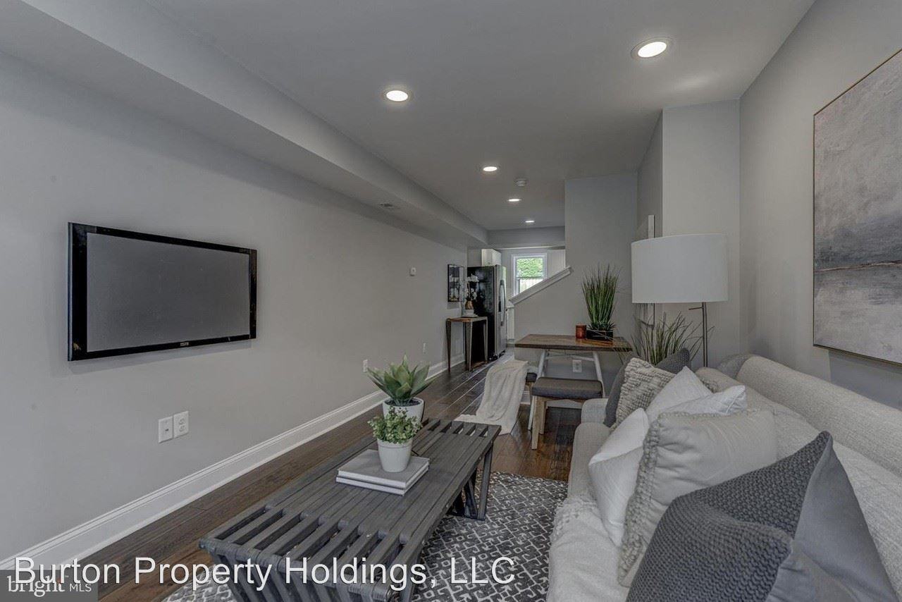 1005 Creek Street - Photo 2 of 7