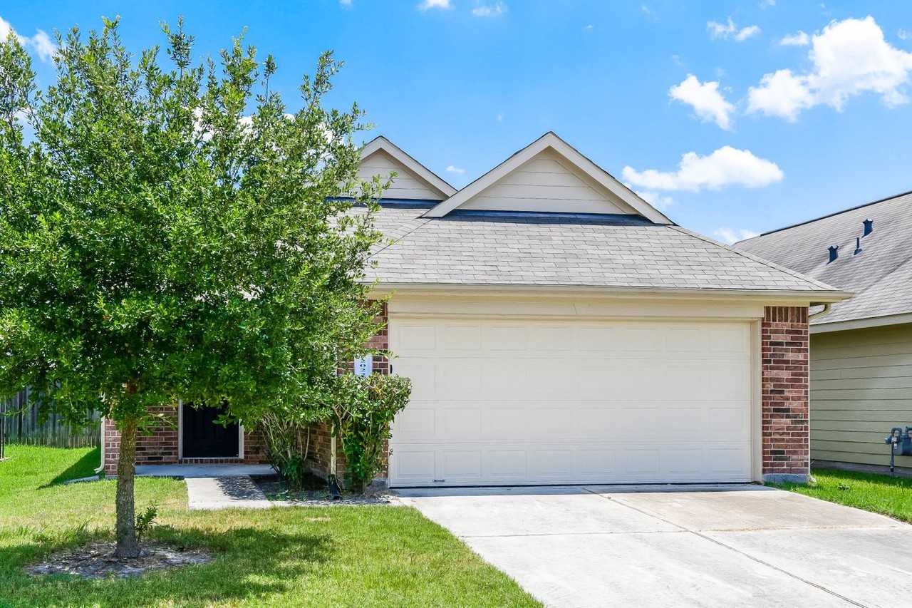 12022 Gregory Crossing Way - Photo 2 of 20