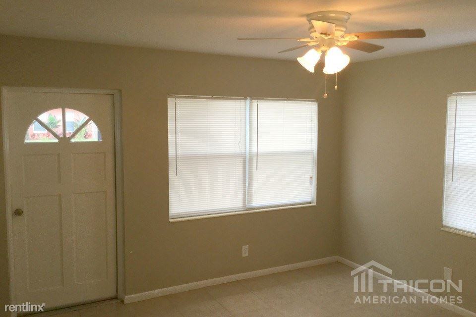 2113 W Herman Street - Photo 2 of 9