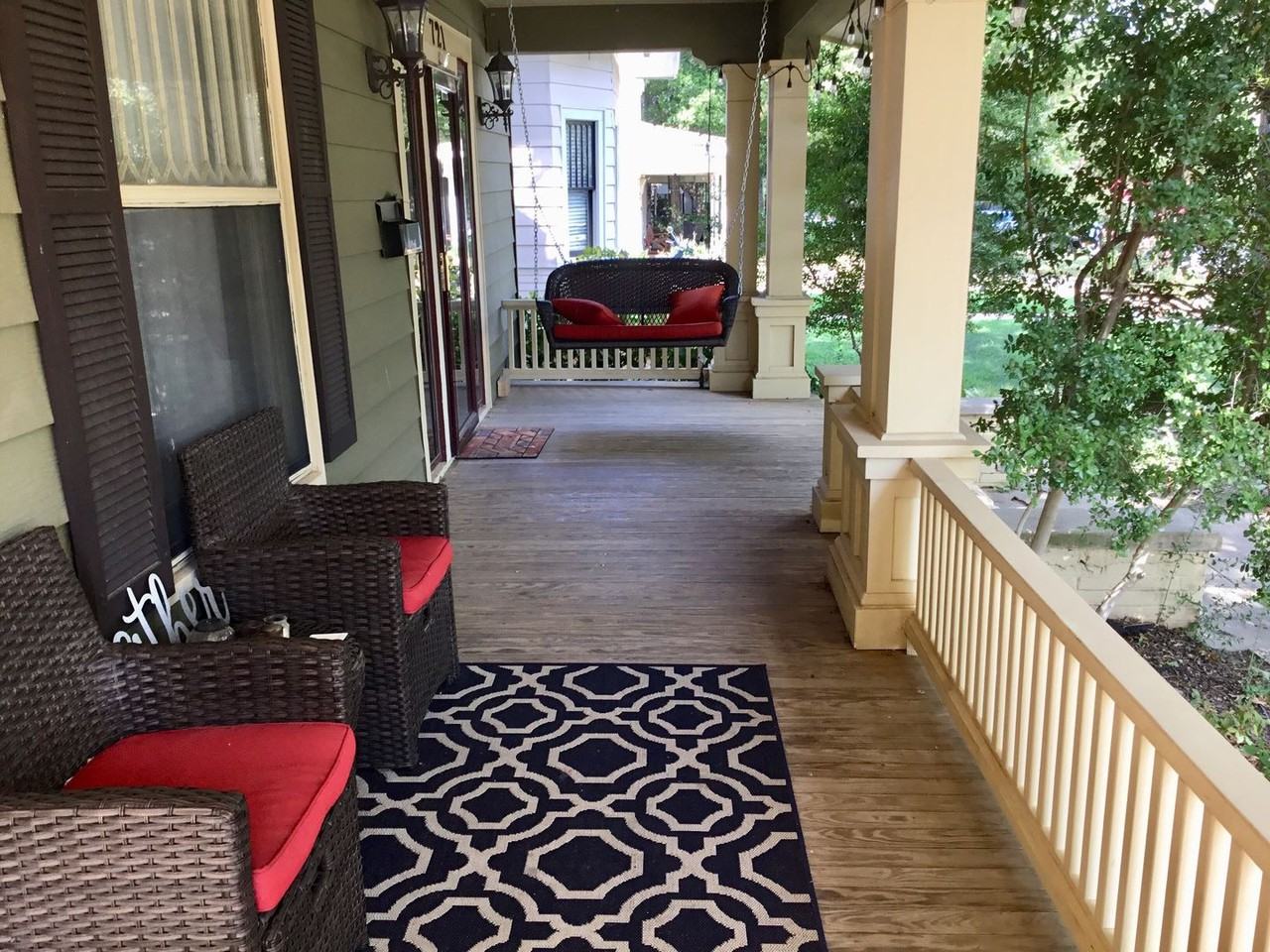 721 Nw 19th St. - Photo 3 of 48