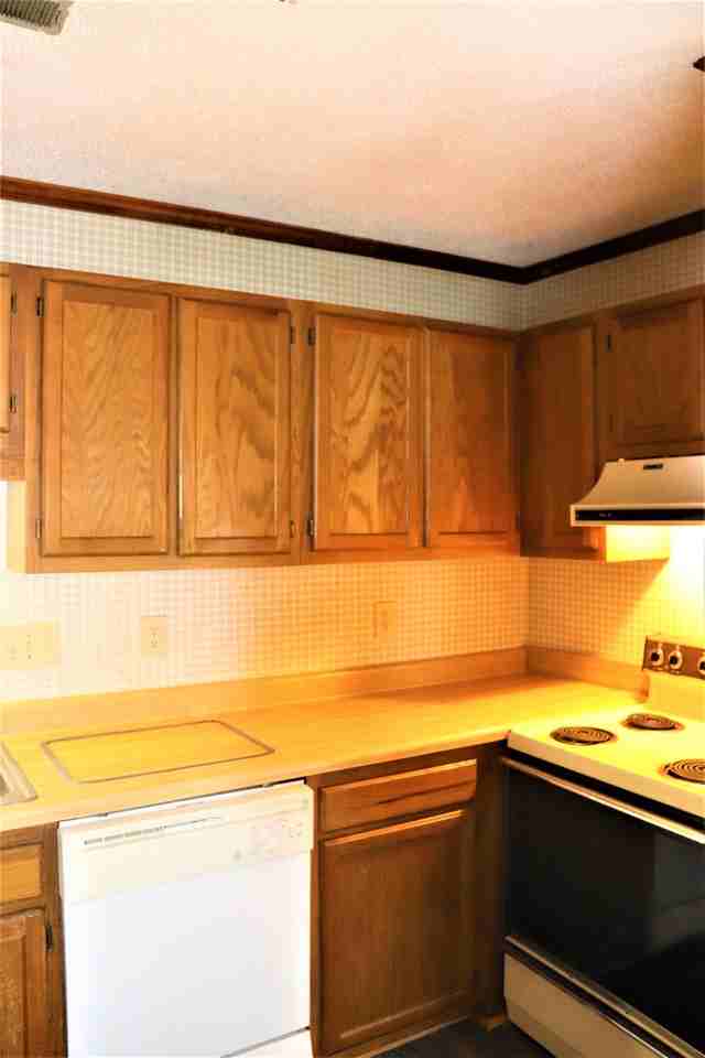 130 Girard Avenue - Photo 3 of 13