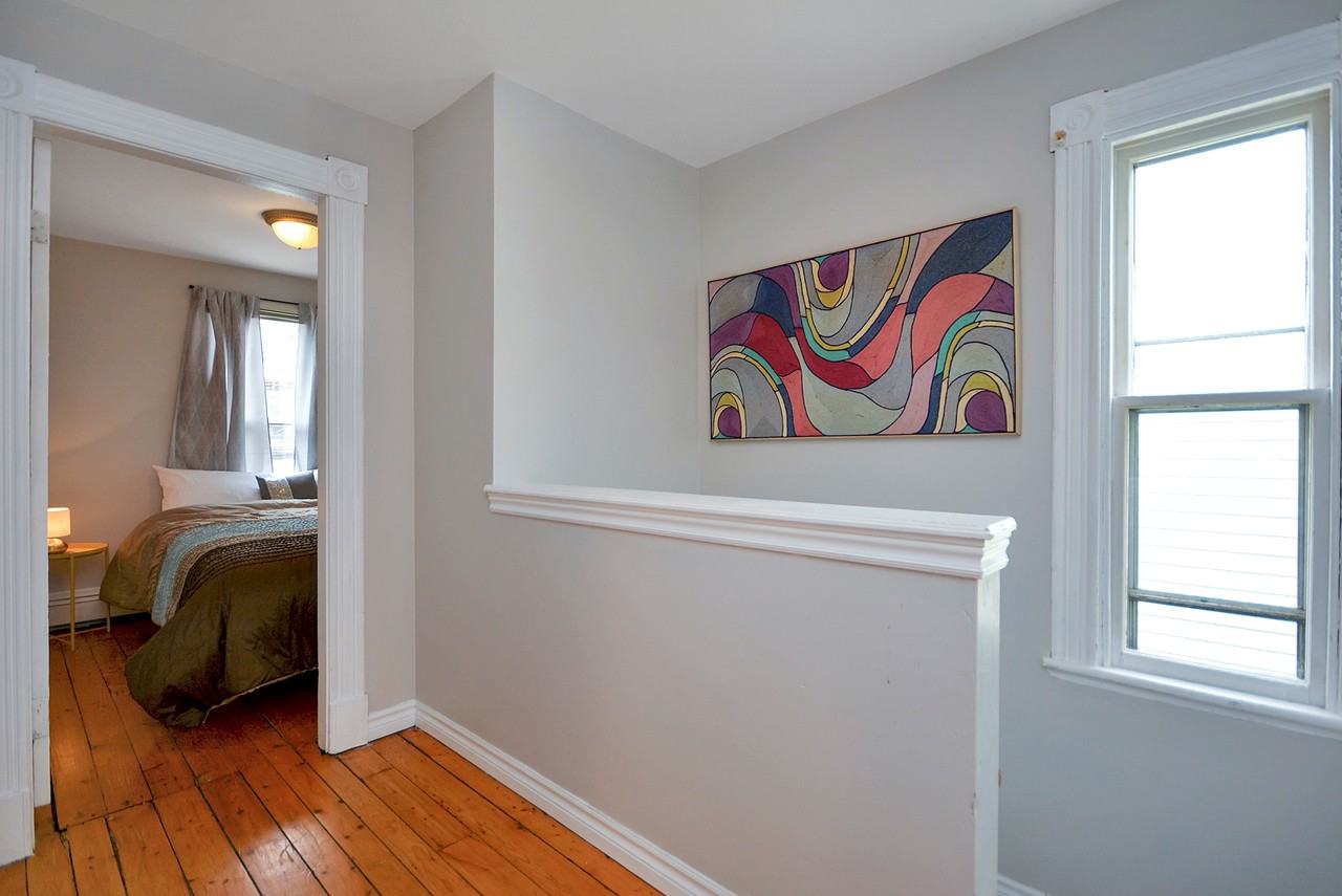 6252 Summit Street - Photo 2 of 10