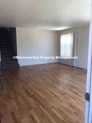 966 Roosevelt St - Photo 3 of 12