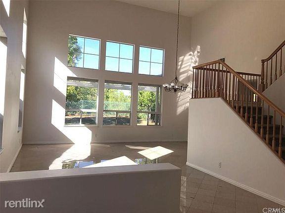 2811 Westbourne Pl - Photo 2 of 18