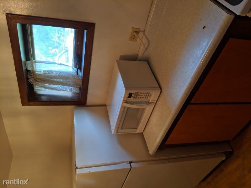 424 Maple St 2 - Photo 3 of 26