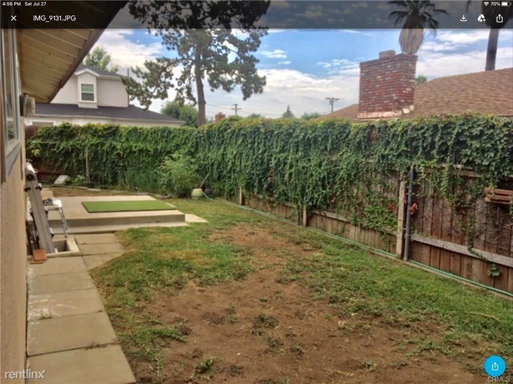 8340 Sheffield Rd - Photo 3 of 10