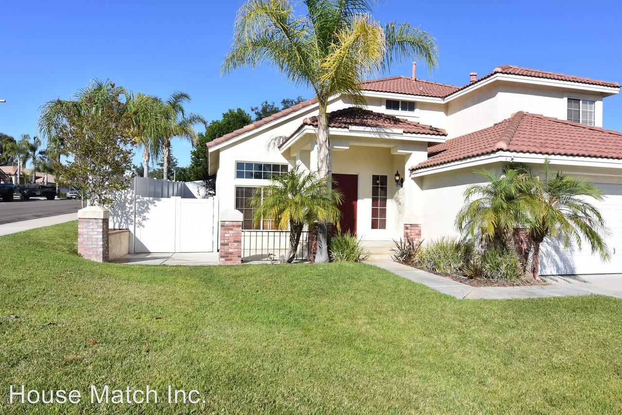 44709 Lorraine Dr - Photo 2 of 31