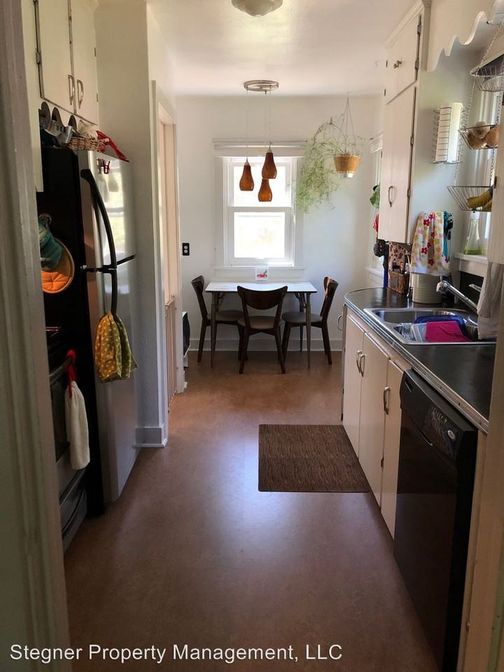 607 E. Laurel St. - Photo 3 of 12