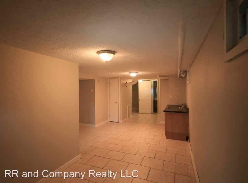 23 Bog Hollow Rd - Photo 3 of 10