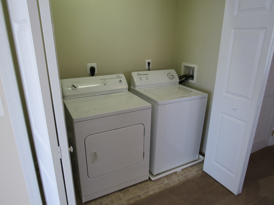 14835 Porterfield Dr - Photo 2 of 23