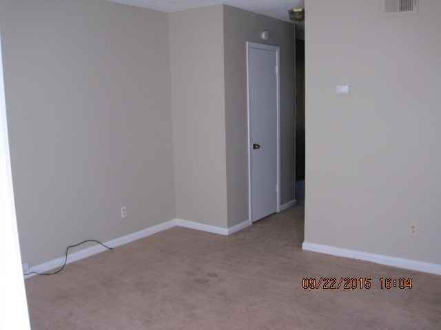 5756 Lowry Rd - Photo 2 of 8