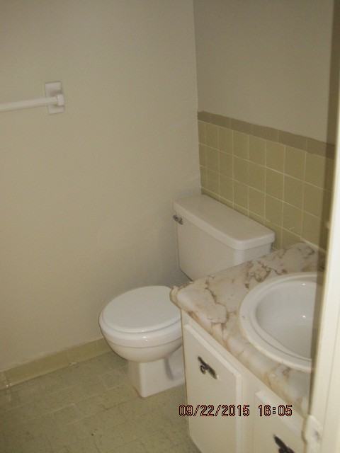 5756 Lowry Rd - Photo 3 of 8